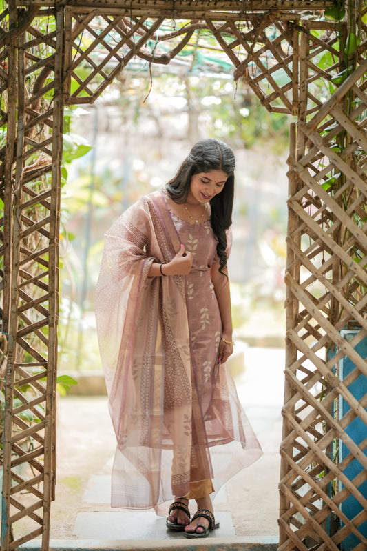 Sharvani (Pre-Booking)