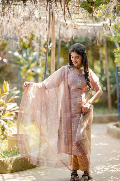 Sharvani (Pre-Booking)